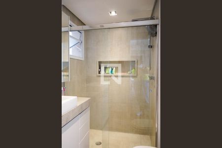 Apartamento à venda com 138m², 3 quartos e 3 vagasBanheiro da Suíte 3