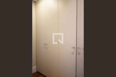 Apartamento à venda com 138m², 3 quartos e 3 vagasArmários