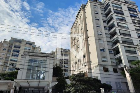 Apartamento à venda com 138m², 3 quartos e 3 vagasFachada