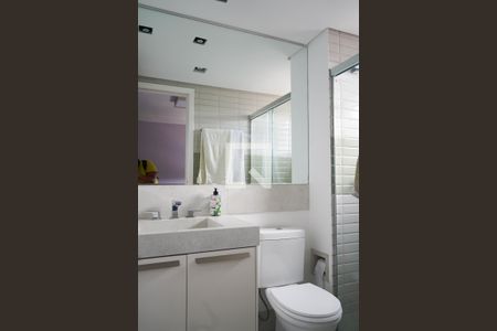 Apartamento à venda com 138m², 3 quartos e 3 vagasBanheiro da Suíte 2