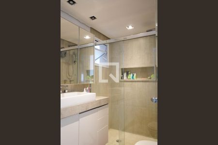 Apartamento à venda com 138m², 3 quartos e 3 vagasBanheiro da Suíte 3