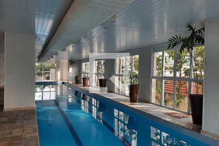 Apartamento à venda com 138m², 3 quartos e 3 vagasPiscina Coberta