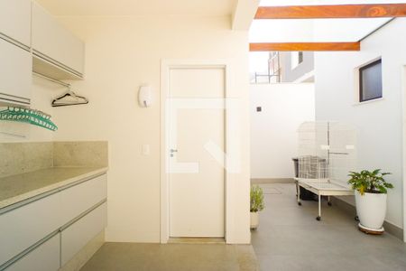 Casa de condomínio à venda com 400m², 5 quartos e 3 vagasÁrea de Serviço