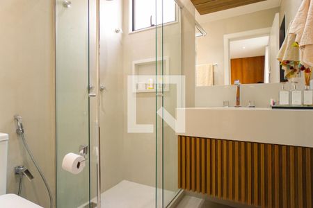 Casa de condomínio à venda com 400m², 5 quartos e 3 vagasBanheiro da Brinquedoteca