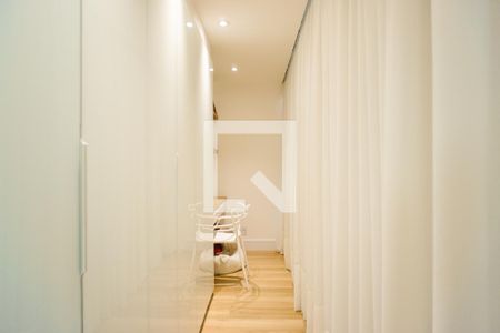 Casa de condomínio à venda com 400m², 5 quartos e 3 vagasSuíte 1