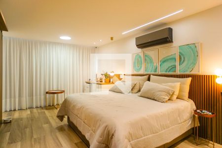 Casa de condomínio à venda com 400m², 5 quartos e 3 vagasSuíte 1