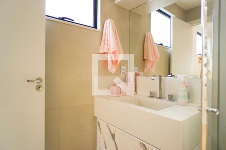 Casa de condomínio à venda com 400m², 5 quartos e 3 vagasBanheiro da Suíte 3