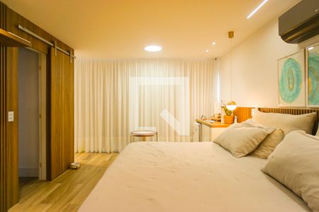 Casa de condomínio à venda com 400m², 5 quartos e 3 vagasSuíte 1