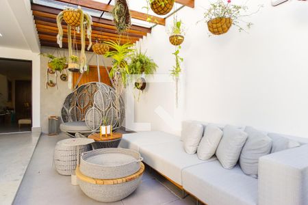 Casa de condomínio à venda com 400m², 5 quartos e 3 vagasVaranda Gourmet