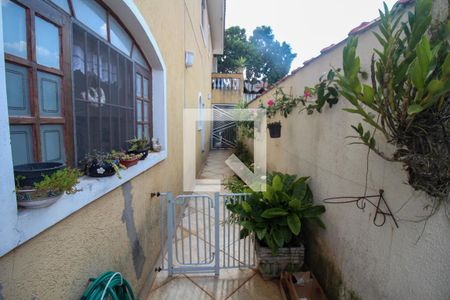 Casa à venda com 144m², 3 quartos e 3 vagasCorredor