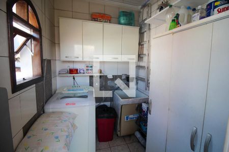 Casa à venda com 144m², 3 quartos e 3 vagasLavanderia