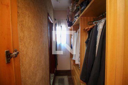 Casa à venda com 144m², 3 quartos e 3 vagasCloset