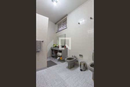 Casa à venda com 1093m², 7 quartos e 8 vagasBanheiro 2