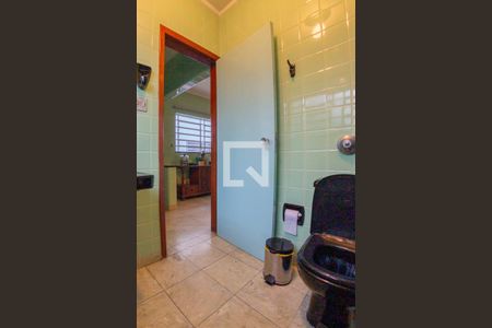 Casa à venda com 1093m², 7 quartos e 8 vagasBanheiro 1