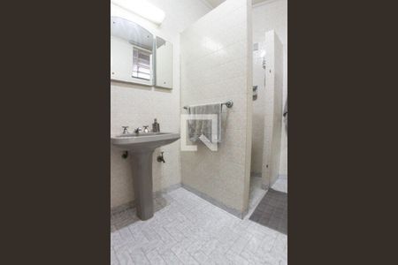 Casa à venda com 1093m², 7 quartos e 8 vagasBanheiro 2