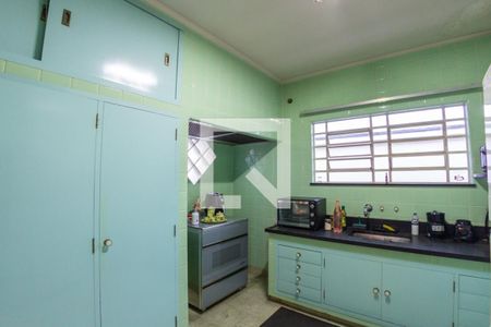 Casa à venda com 1093m², 7 quartos e 8 vagasCozinha 2