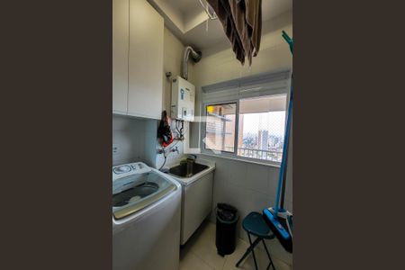 Apartamento à venda com 65m², 2 quartos e 1 vagaÁrea de Serviço