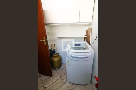 Área de Serviço de apartamento para alugar com 2 quartos, 60m² em Nonoai, Porto Alegre