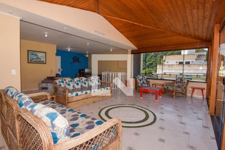 Apartamento para alugar com 217m², 3 quartos e 2 vagasCobertura