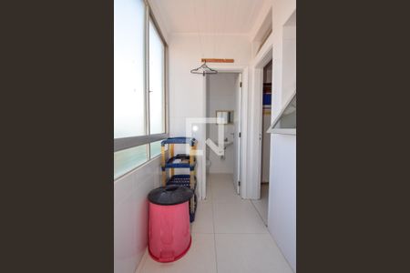 Apartamento para alugar com 217m², 3 quartos e 2 vagasÁrea de Serviço