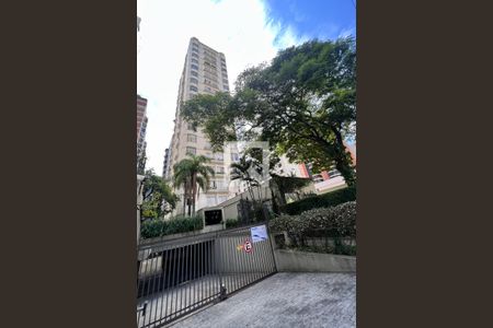 Apartamento para alugar com 42m², 1 quarto e 1 vagaFachada