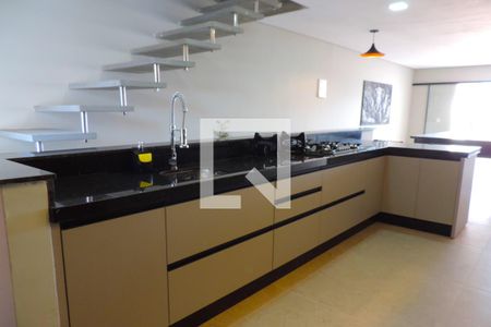 Casa para alugar com 310m², 3 quartos e 2 vagasCozinha