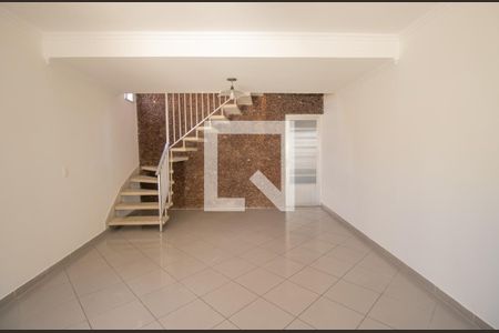 Sala de casa para alugar com 2 quartos, 89m² em Bosque da Saúde, São Paulo