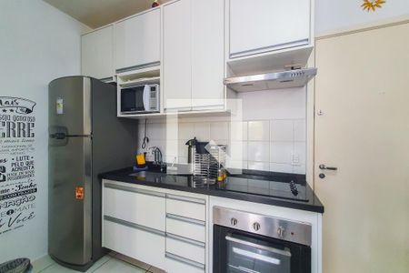 Cozinha de apartamento para alugar com 1 quarto, 36m² em Cambuci, São Paulo