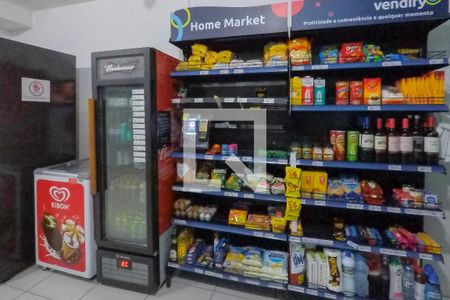 Apartamento para alugar com 36m², 1 quarto e sem vagaMarket