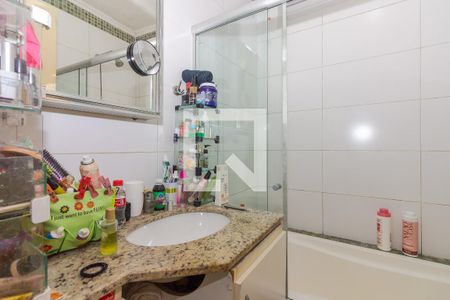 Banheiro da Suíte de apartamento à venda com 3 quartos, 119m² em Rio Branco, Porto Alegre