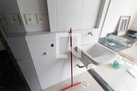 Apartamento para alugar com 64m², 2 quartos e 1 vagaÁrea de Serviço