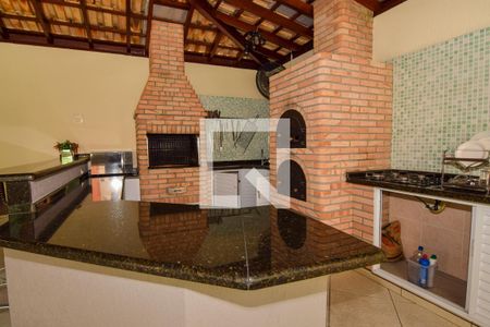 Apartamento para alugar com 136m², 3 quartos e 1 vaga Apartamento para alugar com 136m², 3 quartos e 1 vagaÁrea Comum - Churrasqueira