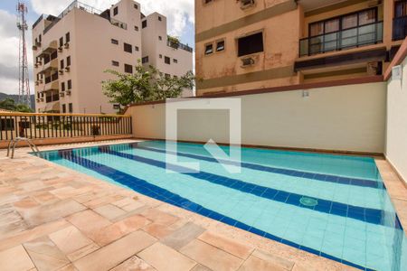 Apartamento para alugar com 136m², 3 quartos e 1 vaga Apartamento para alugar com 136m², 3 quartos e 1 vagaÁrea Comum - Piscina