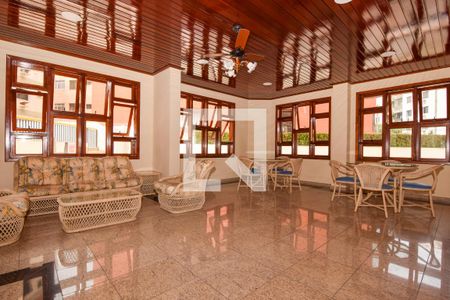 Apartamento para alugar com 136m², 3 quartos e 1 vaga Apartamento para alugar com 136m², 3 quartos e 1 vagaHall de Entrada