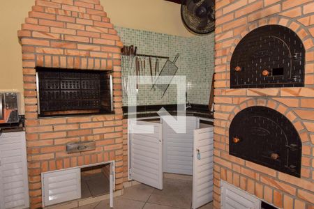 Apartamento para alugar com 136m², 3 quartos e 1 vaga Apartamento para alugar com 136m², 3 quartos e 1 vagaÁrea Comum - Churrasqueira