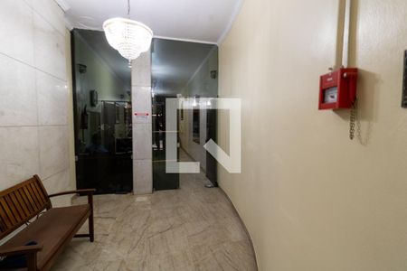 Hall de entrada de apartamento para alugar com 3 quartos, 101m² em Centro Histórico, Porto Alegre