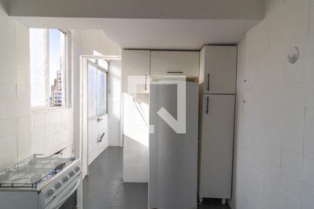 Apartamento para alugar com 101m², 3 quartos e sem vagaCozinha