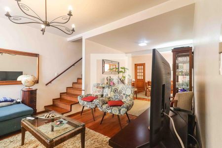 Sala de casa à venda com 2 quartos, 125m² em Ferreira, São Paulo