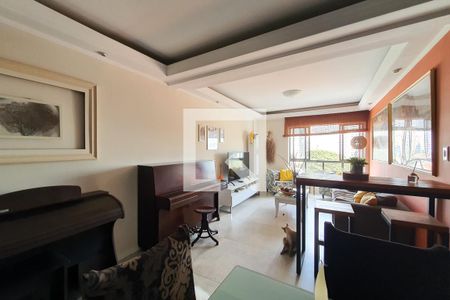 Sala de apartamento para alugar com 2 quartos, 100m² em Vila Firmiano Pinto, São Paulo