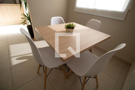 Apartamento à venda com 44m², 2 quartos e sem vagaÁrea comum - Salão de festas