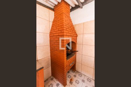 Casa à venda com 250m², 2 quartos e 1 vaga Casa à venda com 250m², 2 quartos e 1 vagaChurrasqueira