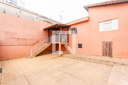 Casa à venda com 250m², 2 quartos e 1 vaga Casa à venda com 250m², 2 quartos e 1 vagaQuintal
