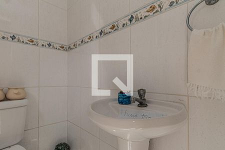 Casa à venda com 180m², 3 quartos e 3 vagasBanheiro de Serviço