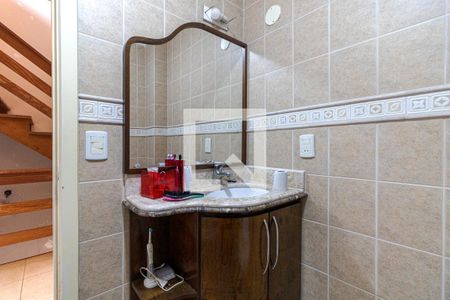 Casa à venda com 280m², 3 quartos e 3 vagas Casa à venda com 280m², 3 quartos e 3 vagasBanheiro Social