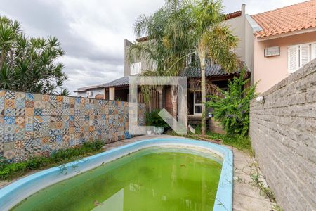 Casa à venda com 280m², 3 quartos e 3 vagas Casa à venda com 280m², 3 quartos e 3 vagasPiscina