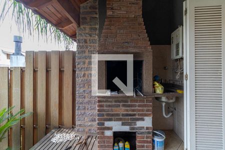 Casa à venda com 280m², 3 quartos e 3 vagas Casa à venda com 280m², 3 quartos e 3 vagasChurrasqueira