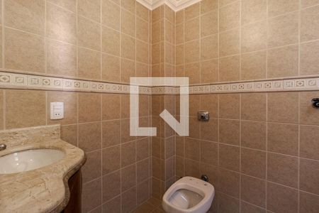 Casa à venda com 280m², 3 quartos e 3 vagas Casa à venda com 280m², 3 quartos e 3 vagasBanheiro 2