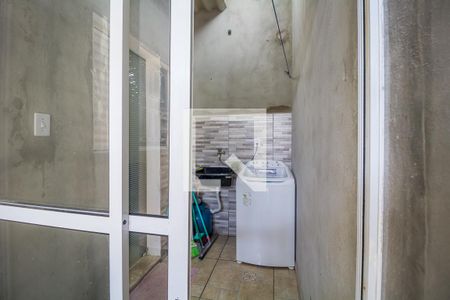 Casa para alugar com 55m², 2 quartos e 2 vagas Casa para alugar com 55m², 2 quartos e 2 vagasÁrea de Serviço