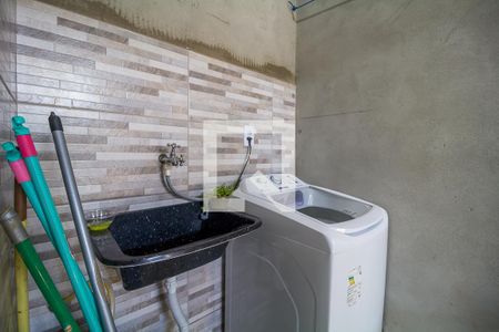 Casa para alugar com 55m², 2 quartos e 2 vagas Casa para alugar com 55m², 2 quartos e 2 vagasÁrea de Serviço