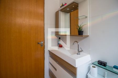 Casa para alugar com 55m², 2 quartos e 2 vagas Casa para alugar com 55m², 2 quartos e 2 vagasBanheiro